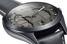 Компания Rado представила несколько праздничных новинок