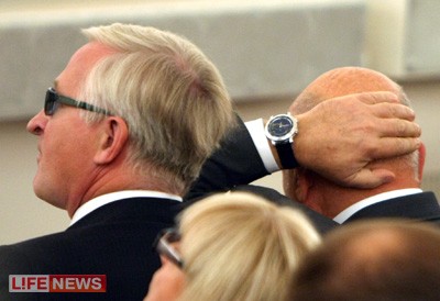 Лужков носит Sky Moon от Patek Phillipe