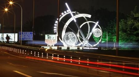 Рекламная акция JCDecaux для TAG Heuer