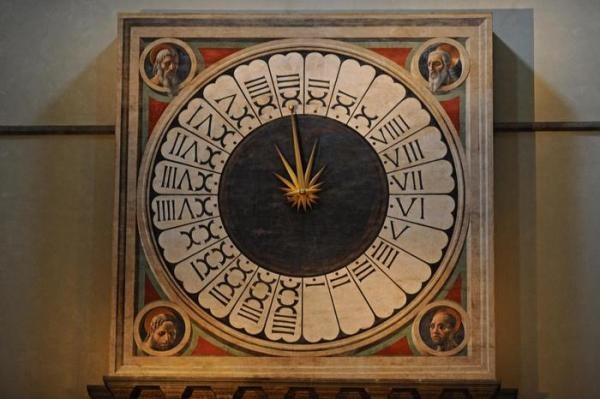В соборе Флоренции отреставрировали уникальные часы