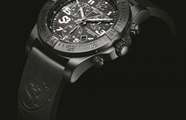 Breitling представил новую модель часов под названием S3 ZeroG Chronograph