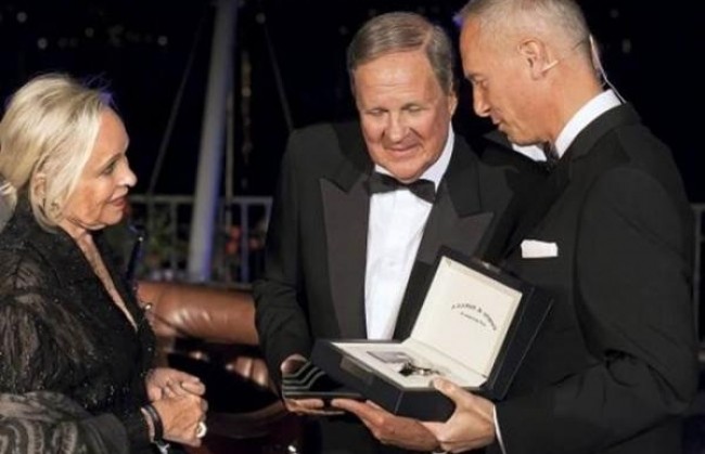 Эксклюзивные часы Lange 1 Time Zone «Como Edition» нашли своего владельца