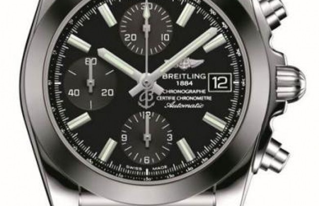 Женские часы Chronomat 38 SleekT представляет компания Breitling