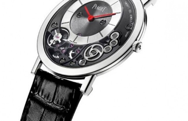 Часы Altiplano 900P Only Watch 2015 Edition представляет компания Piaget