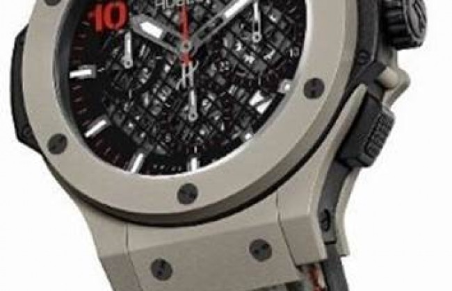 Эксклюзивные часы “Red Dot” Bang представила компания Hublot