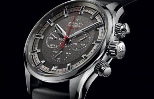 Новую версию часов El Primero Sport представляет компания Zenith
