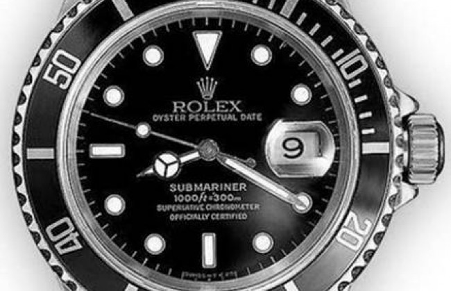 Rolex Submariner Джеймса Бонда в очередной раз были проданы на аукционе