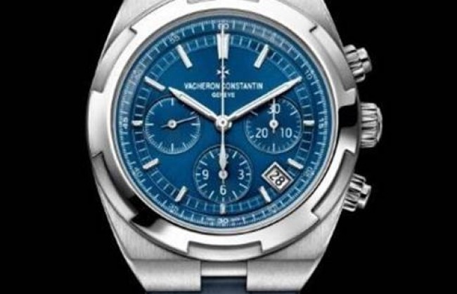 Компания Vacheron Constantin представила новые высокоточные часы Overseas Chronograph Calibre 5200