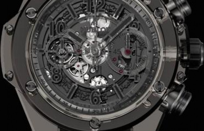 Новые часы Big Bang Unico Sapphire All Black представила компания Hublot