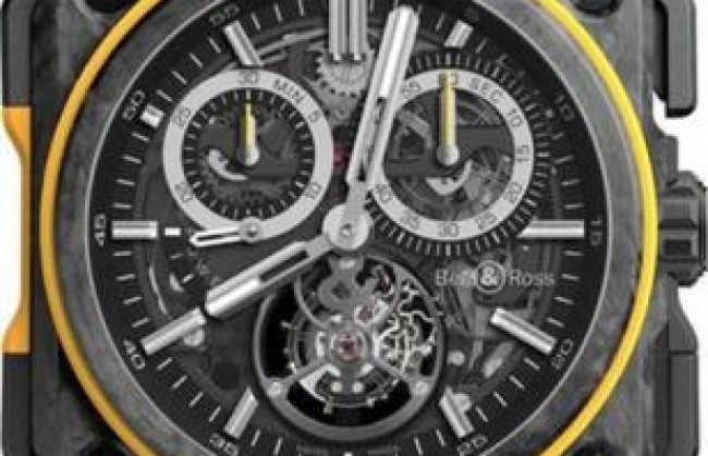 Компания Bell & Ross выпустила новые модели часов