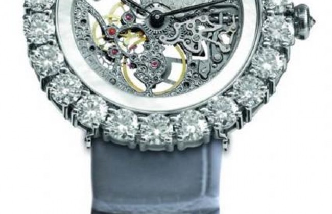 Драгоценные скелетоны Heritage Diphylleia от компании Corum