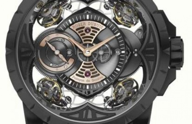 Компания Roger Dubuis создала часы для гоночной команды FFF