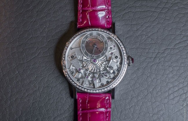 Breguet представляет роскошные женские часы Tradition Dame 7038